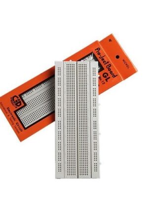 PROTOBOARD DE 830 PUNTOS BASE METALICA 17X6.5CM (BLANCO)