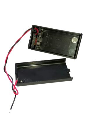 PORTA BATERIA MODELO 9V CON TAPA Y SWITCH